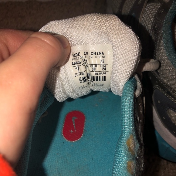 Nike running shoes - Picture 4 of 4